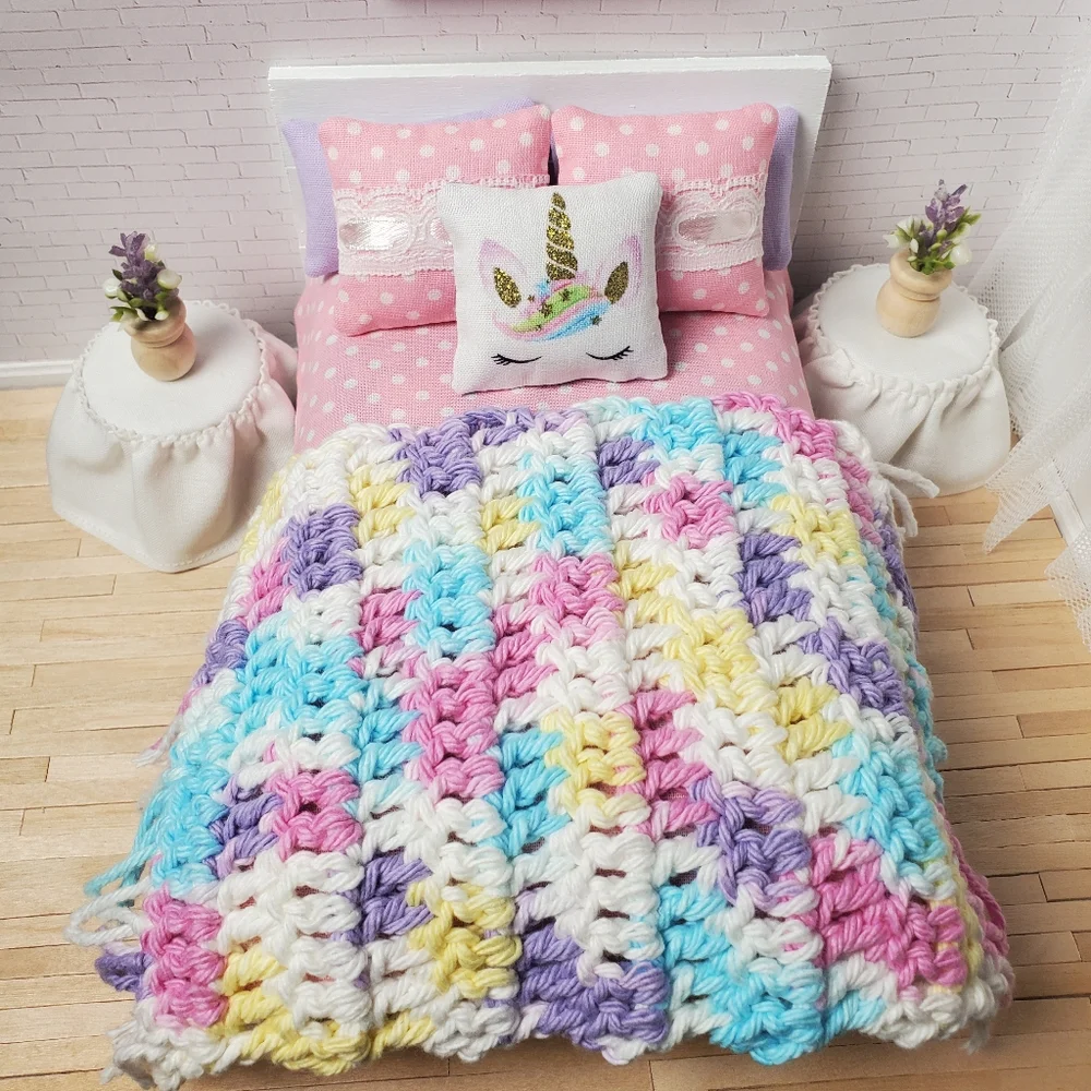 Miniature Dollhouse Crochet Throw Blanket 1:12 Scale Maileg